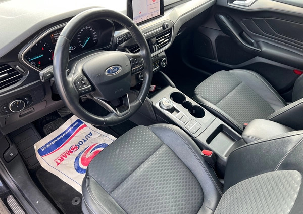 Ford Focus cena 72447 przebieg: 184000, rok produkcji 2019 z Gniezno małe 172